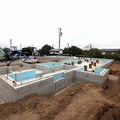 基礎工事始まりました